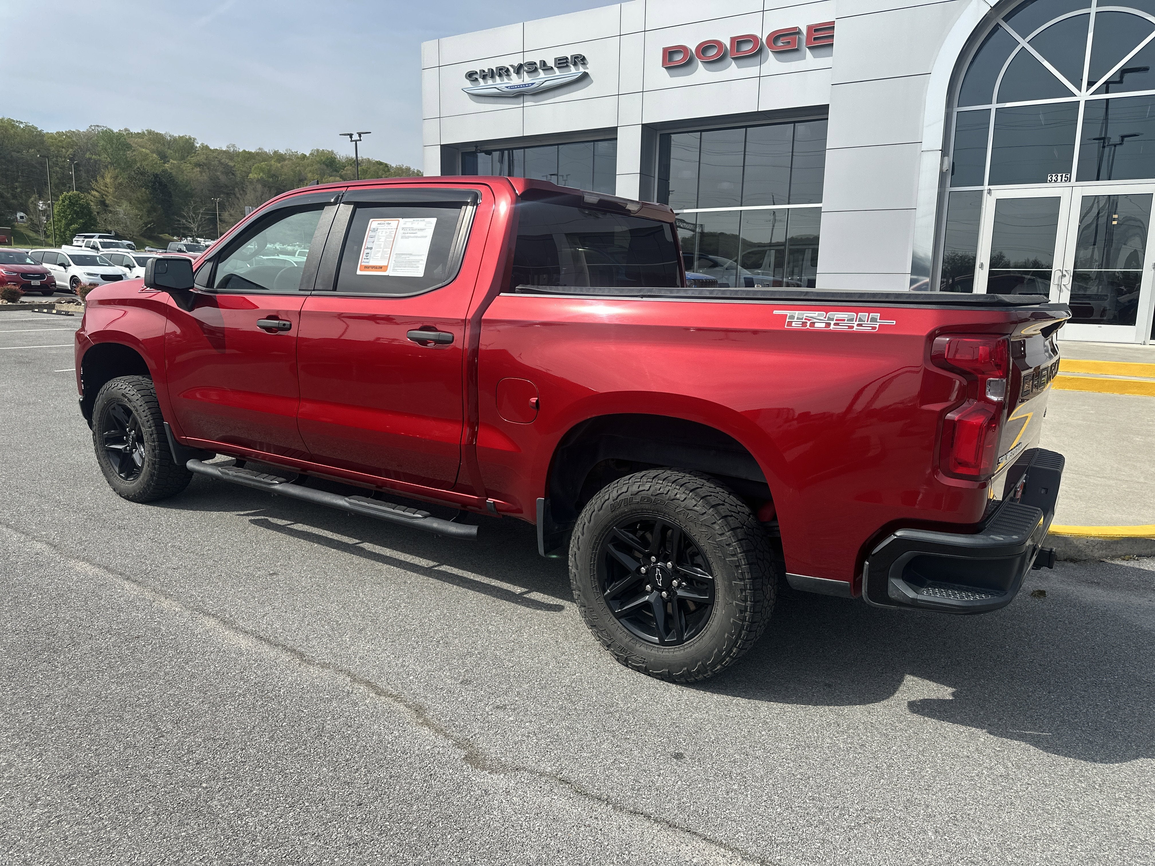 2021 Chevrolet Silverado 1500 4WD Crew Cab Short Bed Custom Trail Boss