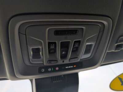 2024 Chevrolet Silverado 1500 4WD Crew Cab Short Bed RST