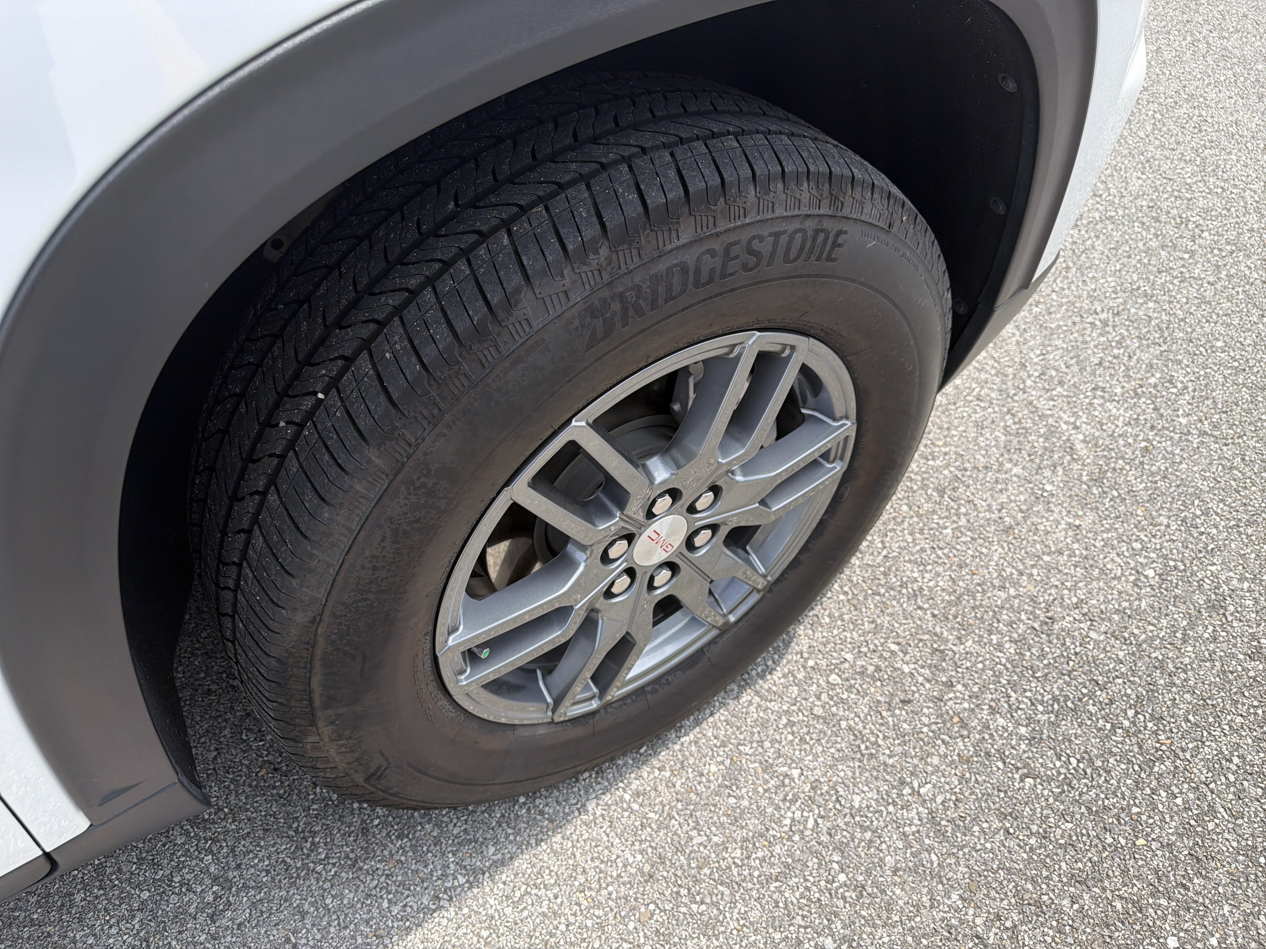 2025 GMC Acadia FWD Elevation