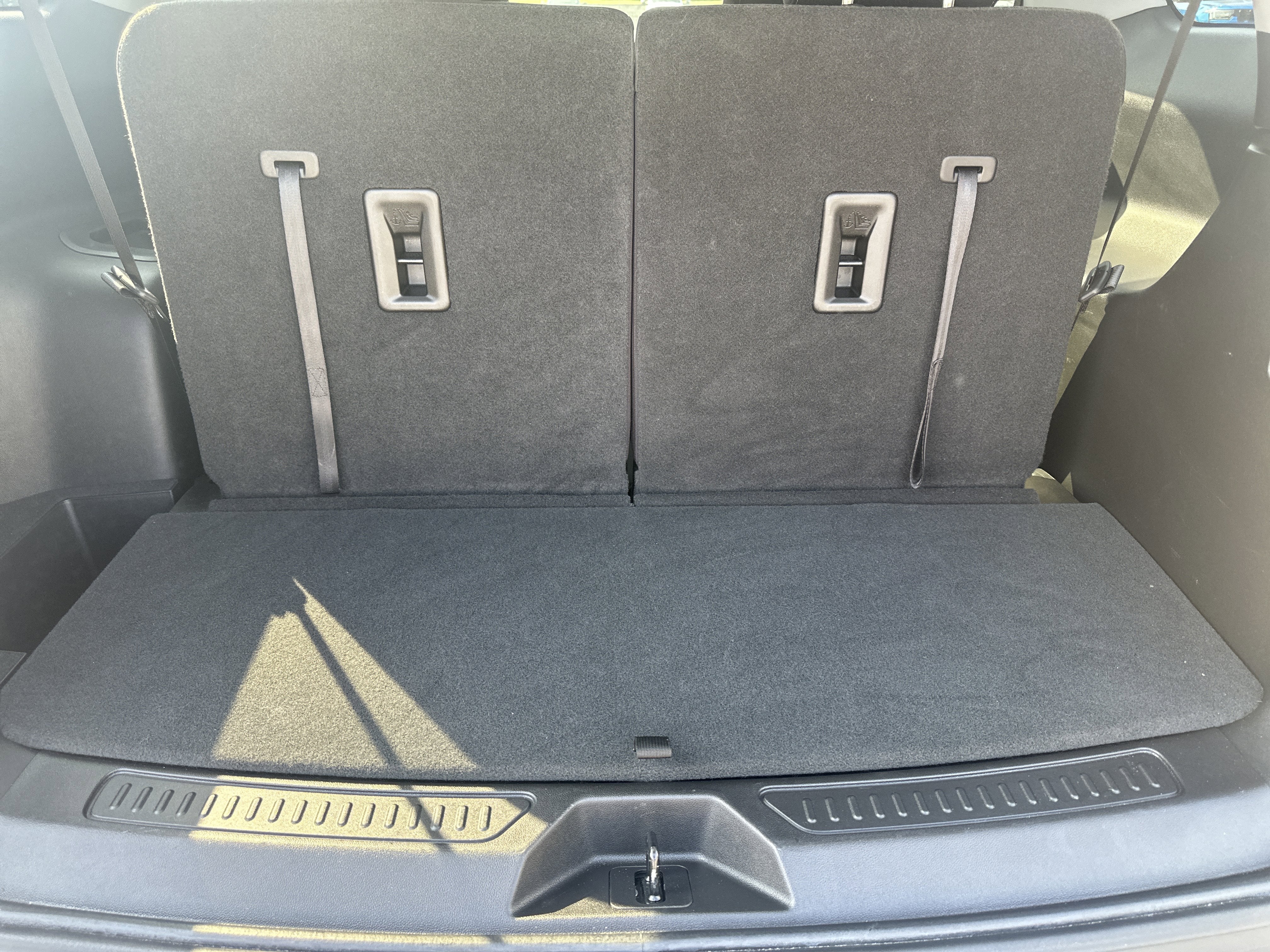 2023 GMC Acadia FWD SLE