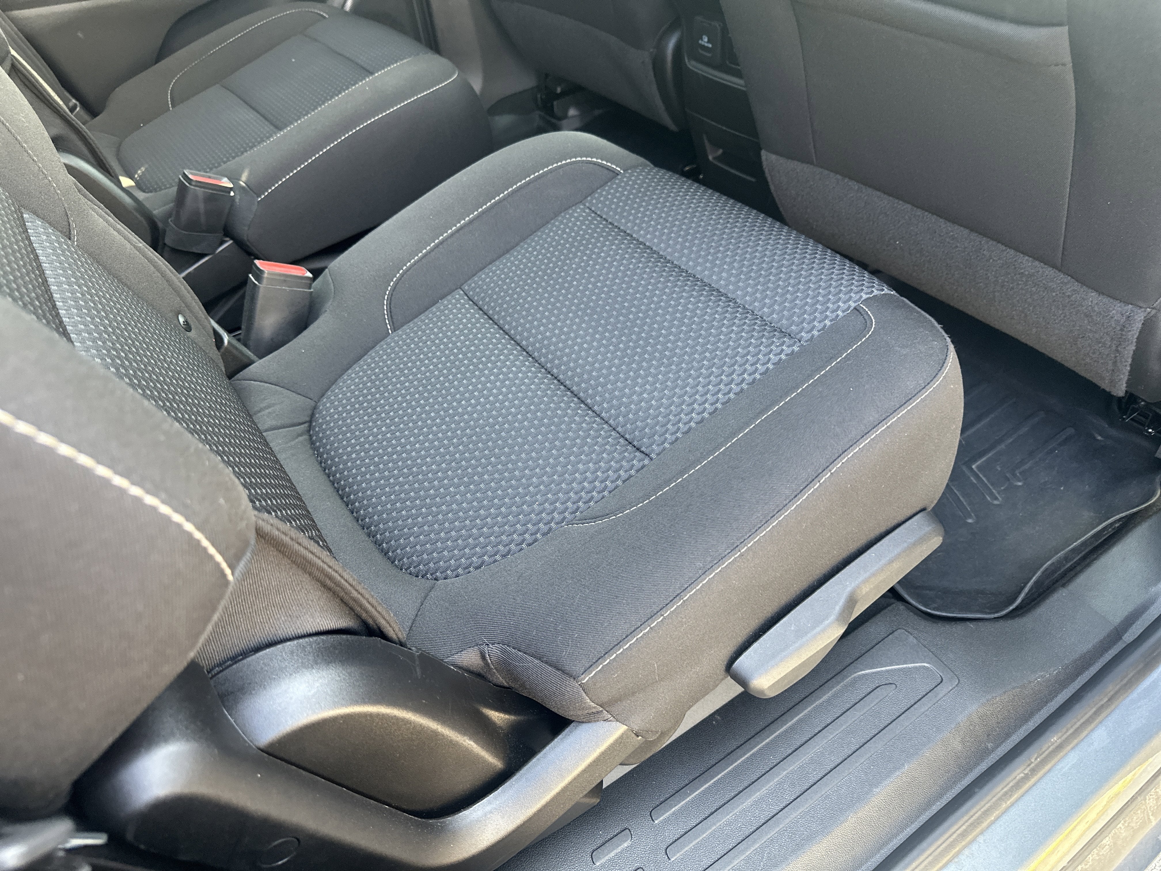 2023 GMC Acadia FWD SLE