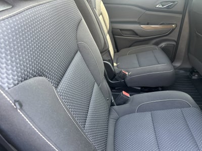 2023 GMC Acadia FWD SLE