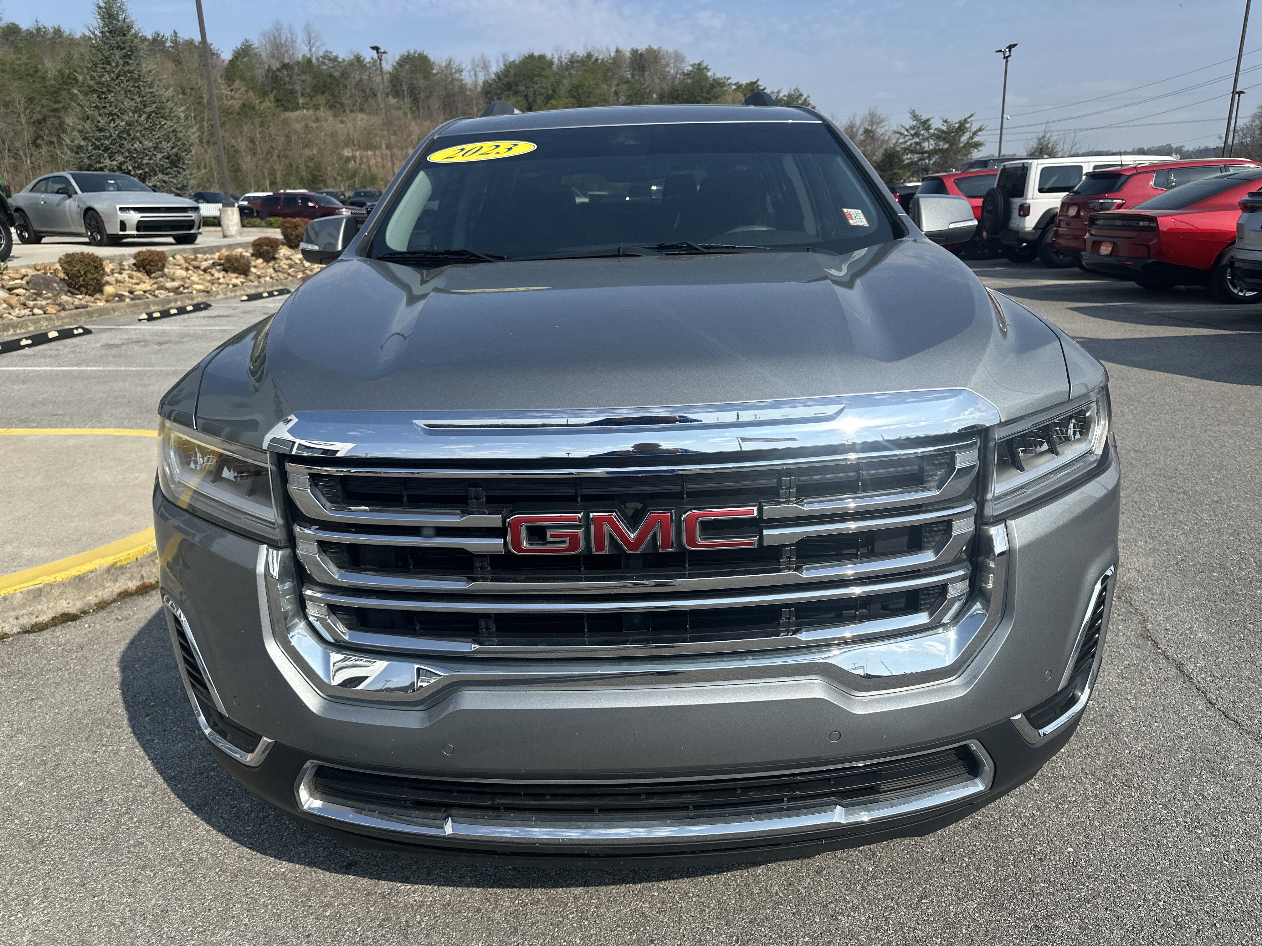 2023 GMC Acadia FWD SLE