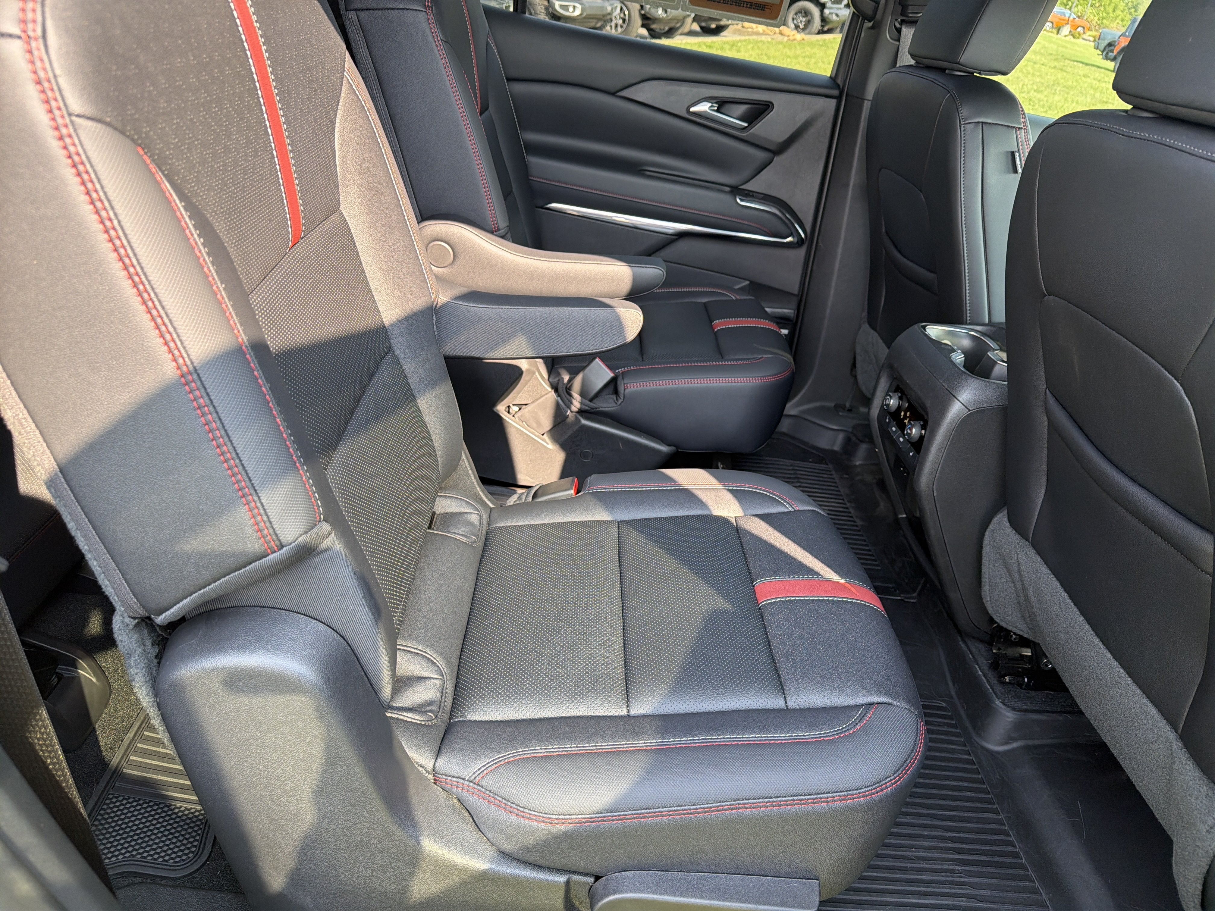 2026 Chevrolet Traverse AWD RS
