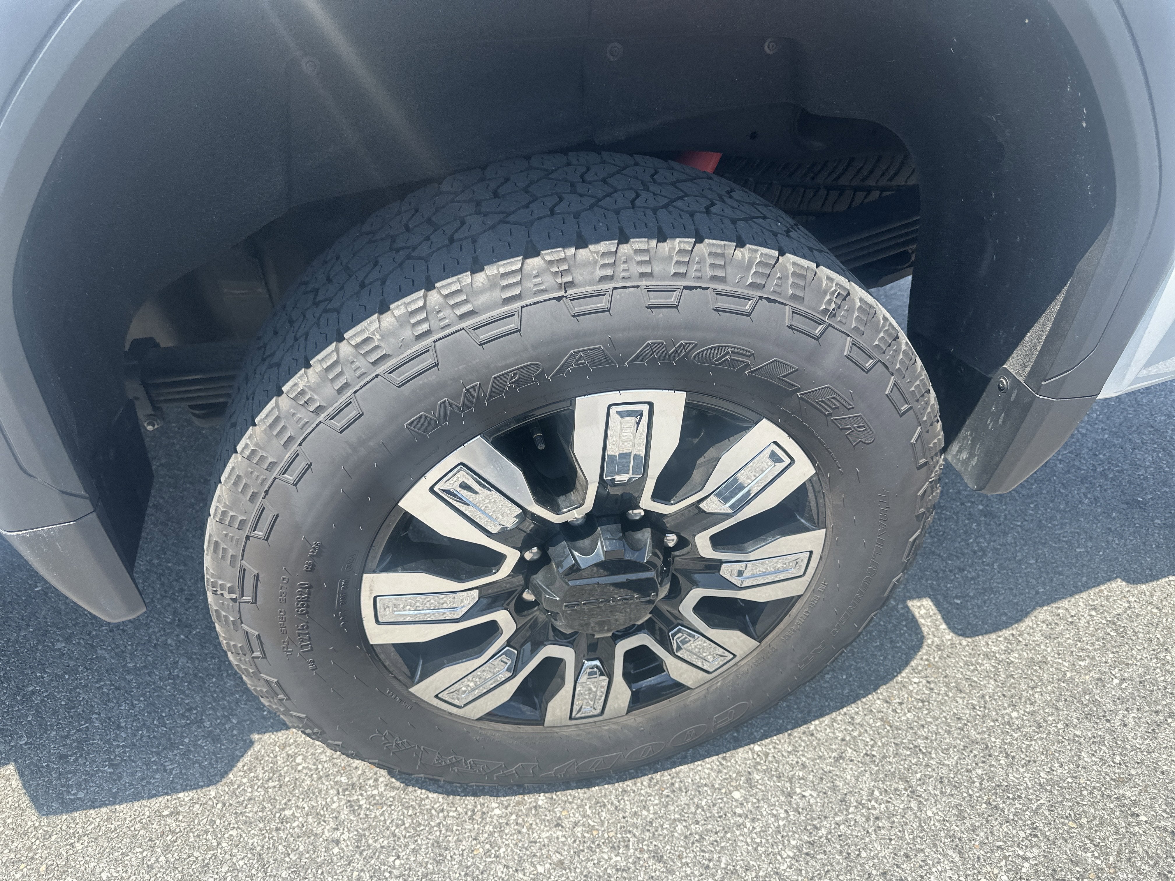 2025 GMC Sierra 2500HD 4WD Crew Cab Standard Bed Denali