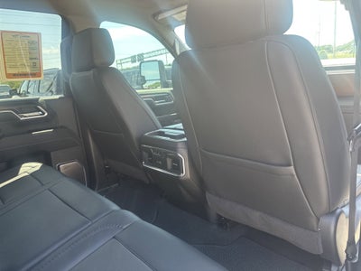 2025 GMC Sierra 2500HD 4WD Crew Cab Standard Bed Denali