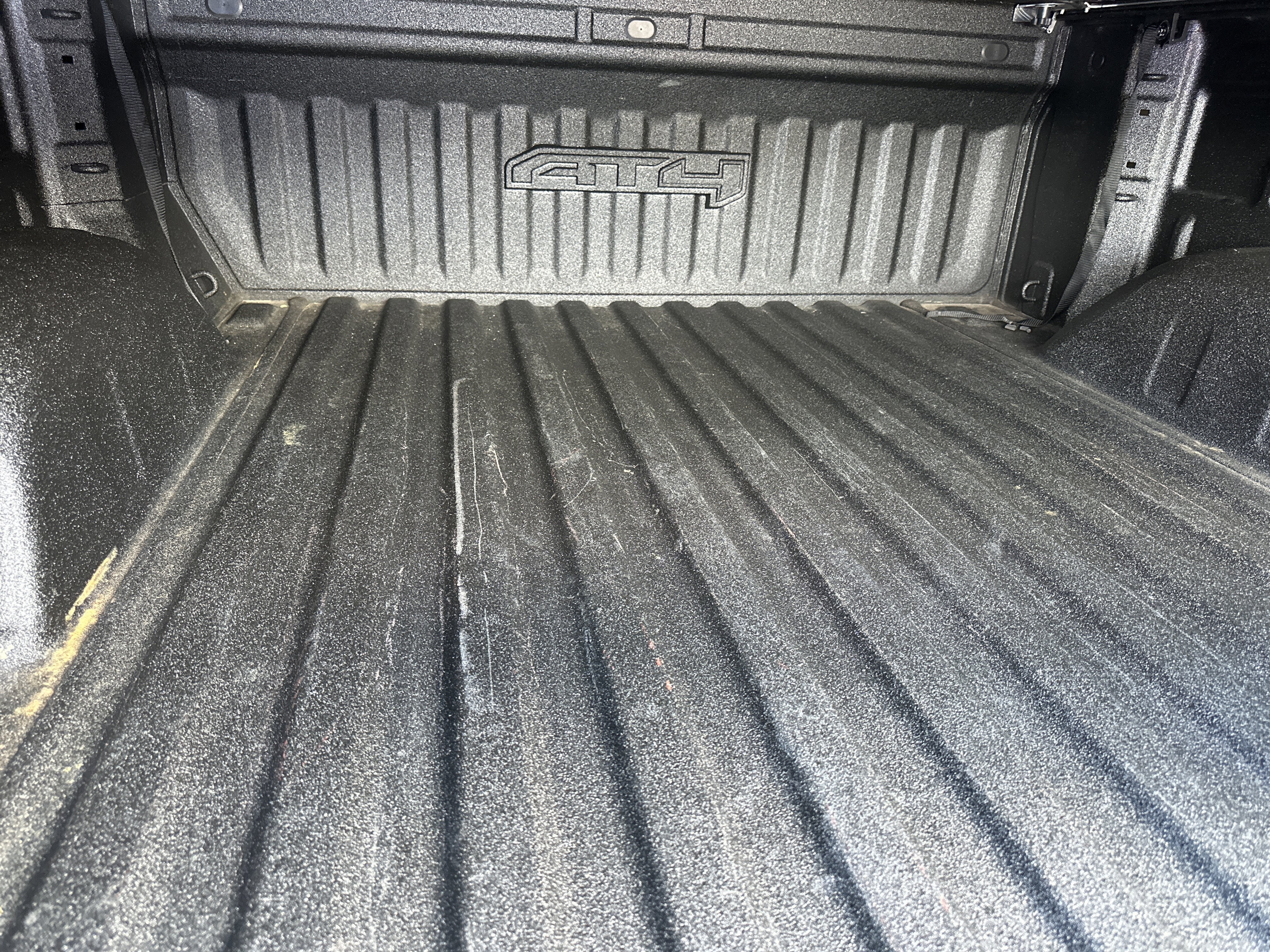 2024 GMC Sierra 1500 4WD Crew Cab Short Box AT4