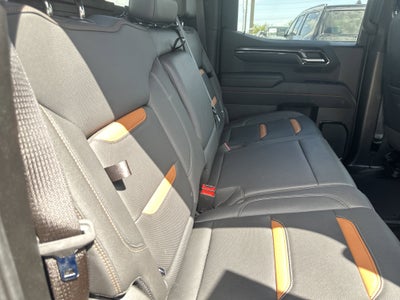 2024 GMC Sierra 1500 4WD Crew Cab Short Box AT4