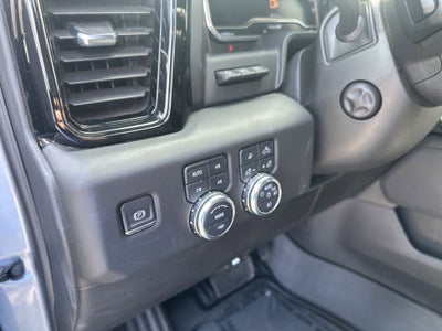 2024 GMC Sierra 1500 4WD Crew Cab Short Box AT4