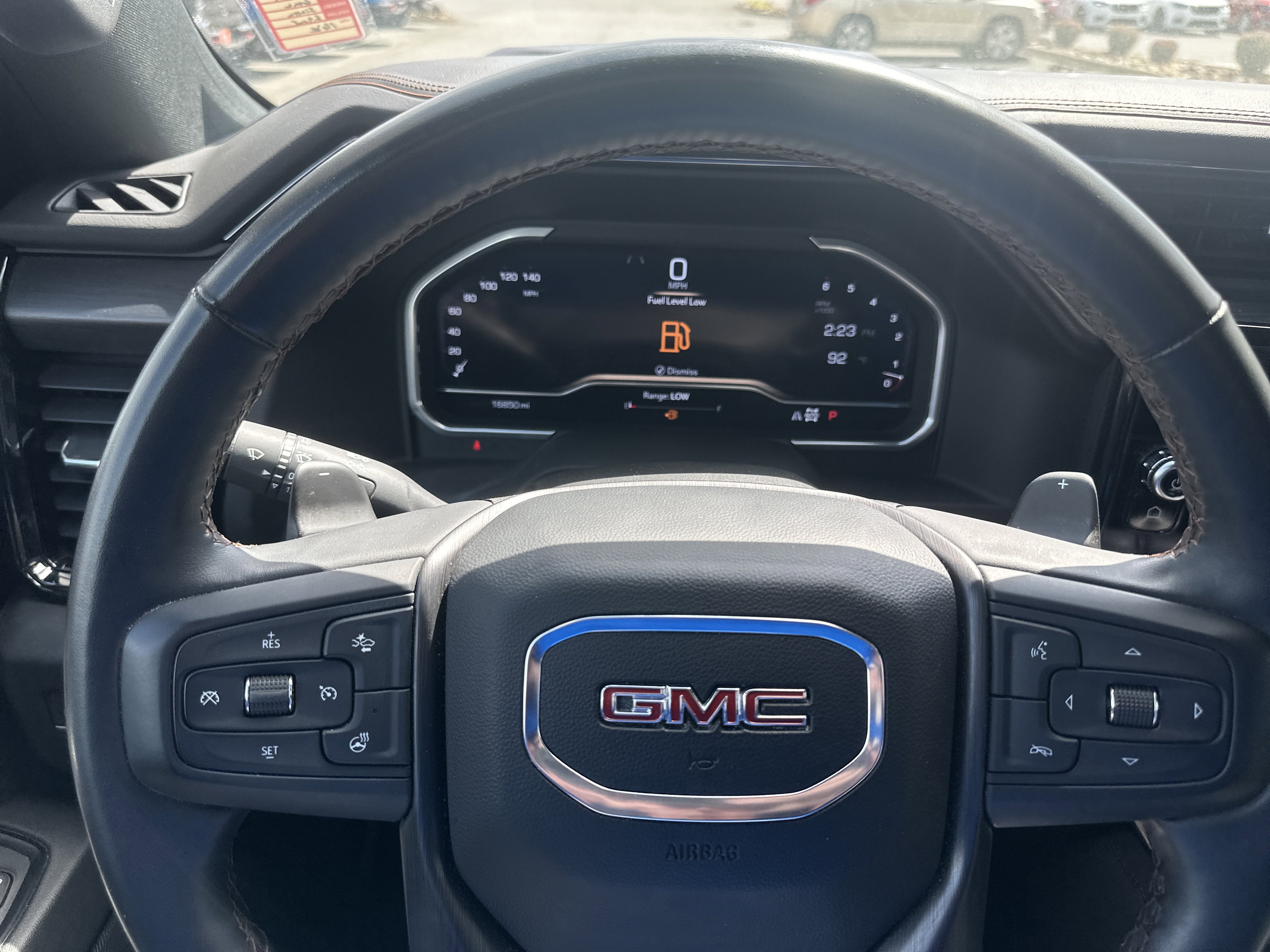 2024 GMC Sierra 1500 4WD Crew Cab Short Box AT4