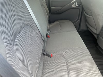 2021 Nissan Frontier Crew Cab SV 4x4