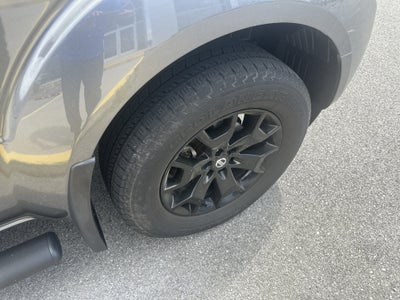 2021 Nissan Frontier Crew Cab SV 4x4