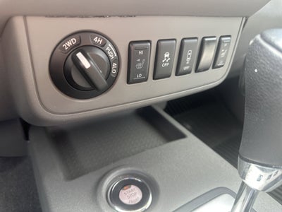 2021 Nissan Frontier Crew Cab SV 4x4