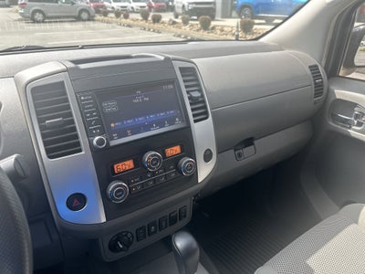 2021 Nissan Frontier Crew Cab SV 4x4