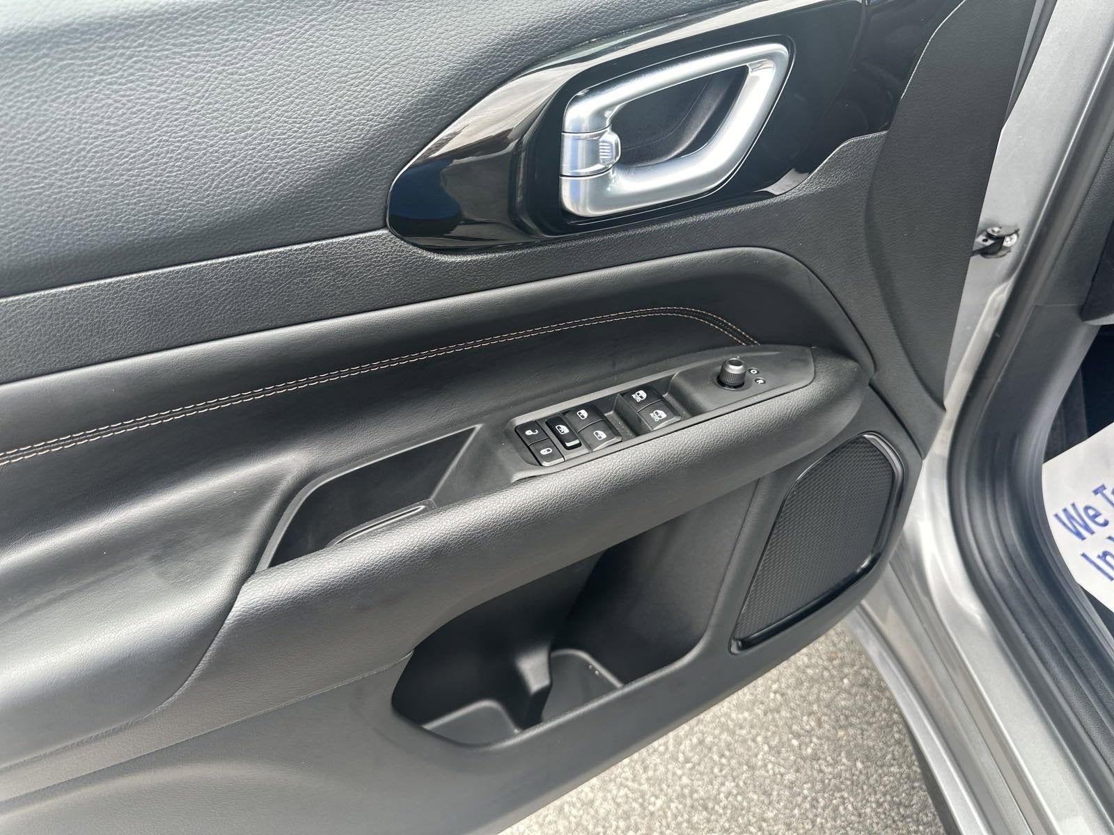 2023 Jeep Compass (RED) Edition 4x4