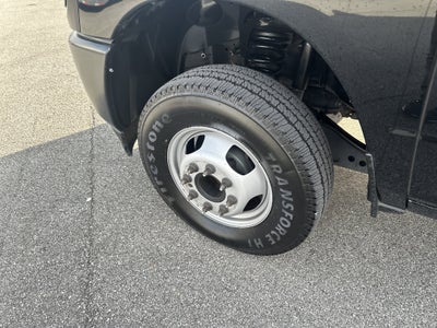 2023 RAM 3500 Tradesman Crew Cab 4x4 8' Box