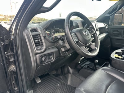 2023 RAM 3500 Tradesman Crew Cab 4x4 8' Box