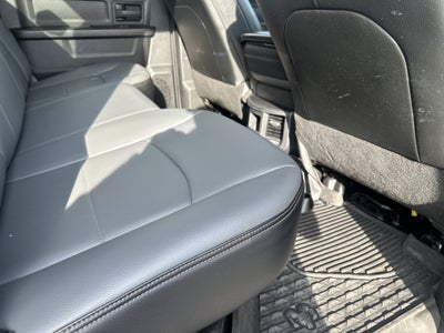 2023 RAM 3500 Tradesman Crew Cab 4x4 8' Box