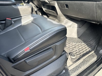 2023 RAM 3500 Tradesman Crew Cab 4x4 8' Box