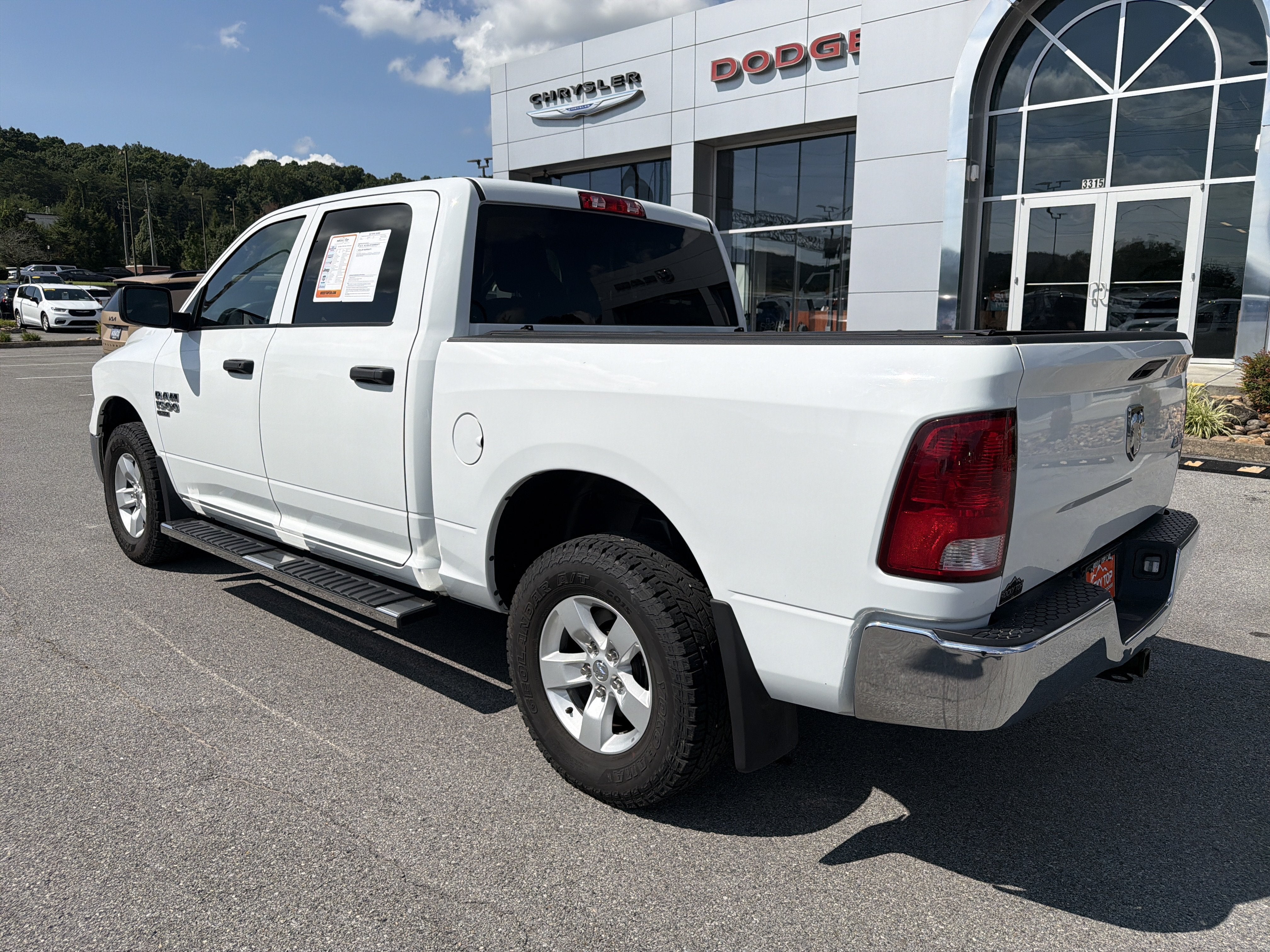 2023 RAM 1500 Classic Tradesman Crew Cab 4x4 5'7' Box
