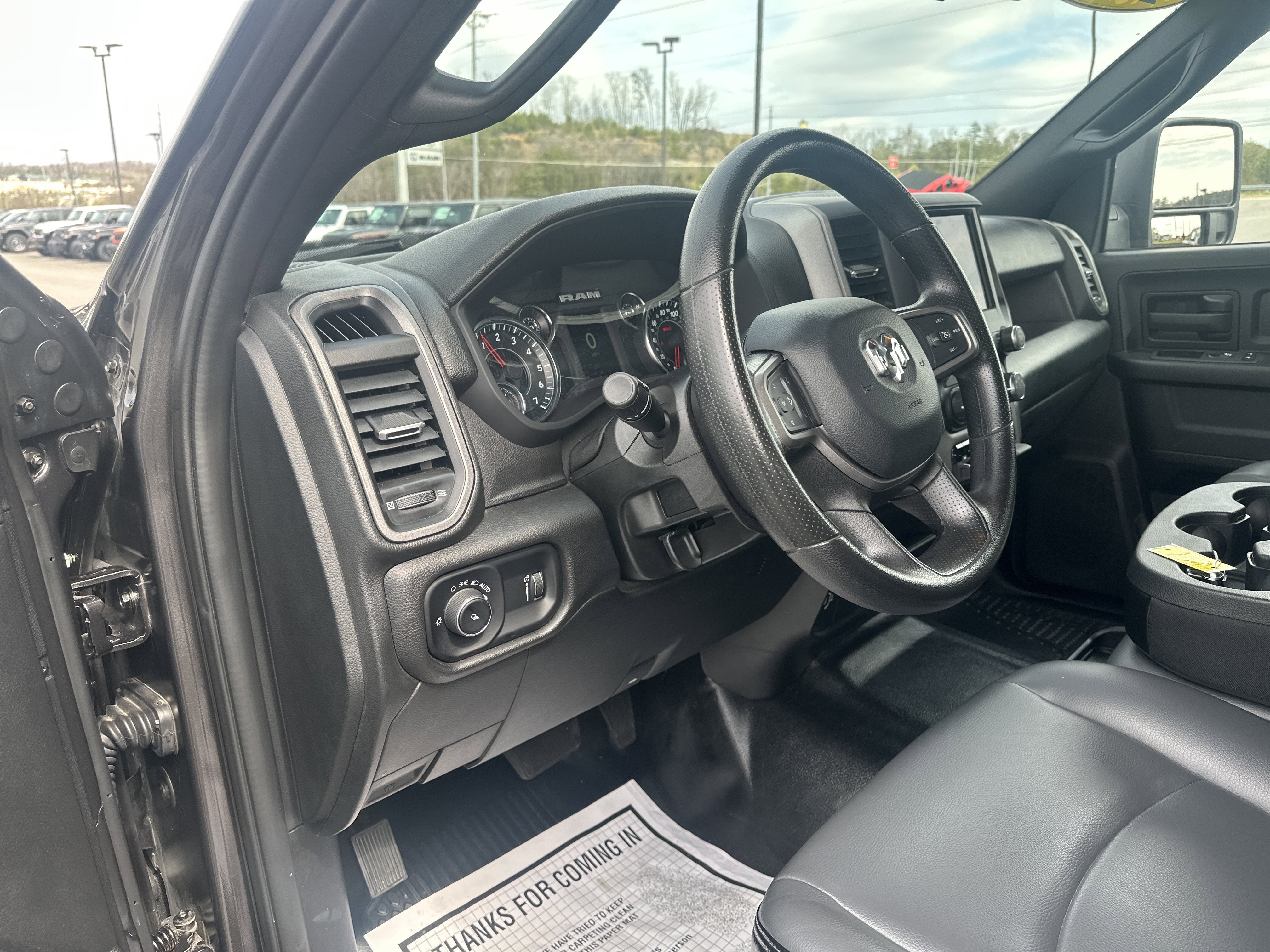 2024 RAM 2500 Tradesman Crew Cab 4x4 6'4' Box