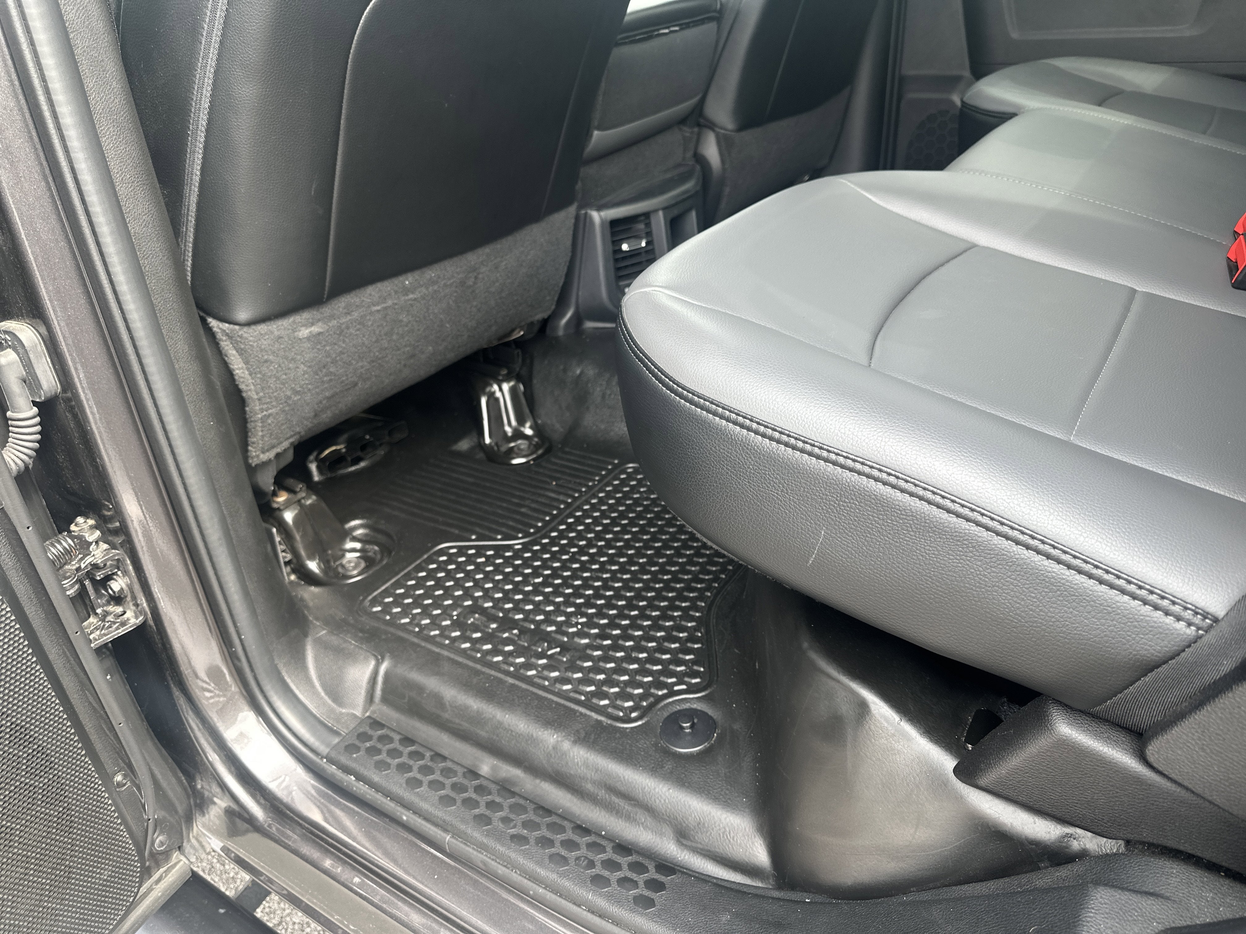 2024 RAM 2500 Tradesman Crew Cab 4x4 6'4' Box