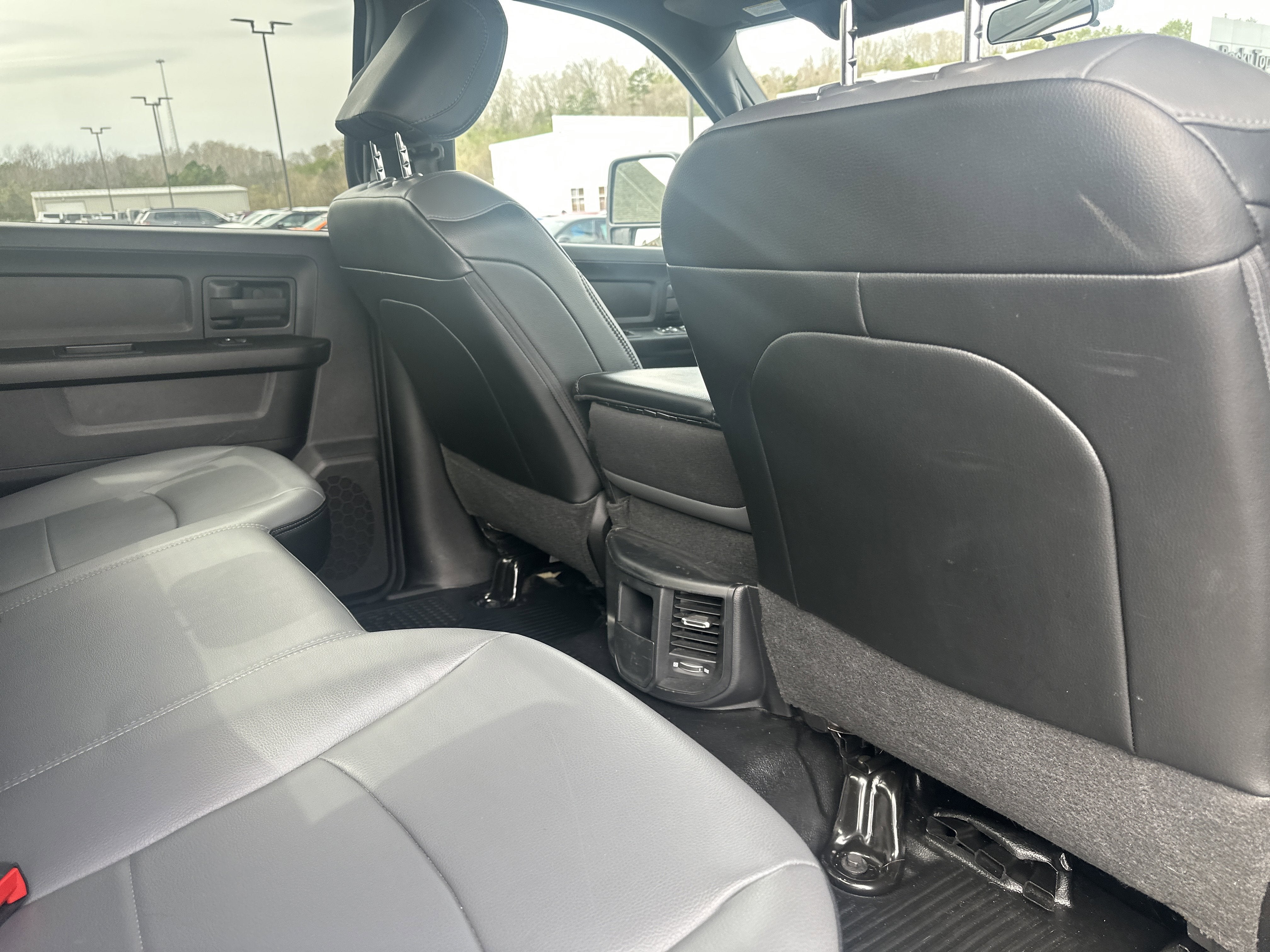 2024 RAM 2500 Tradesman Crew Cab 4x4 6'4' Box