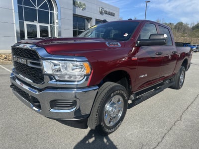 2022 RAM 2500 Tradesman Crew Cab 4x4 6'4' Box