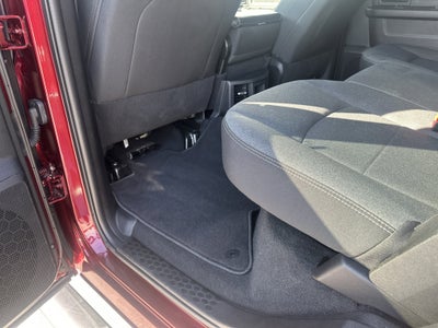 2022 RAM 2500 Tradesman Crew Cab 4x4 6'4' Box