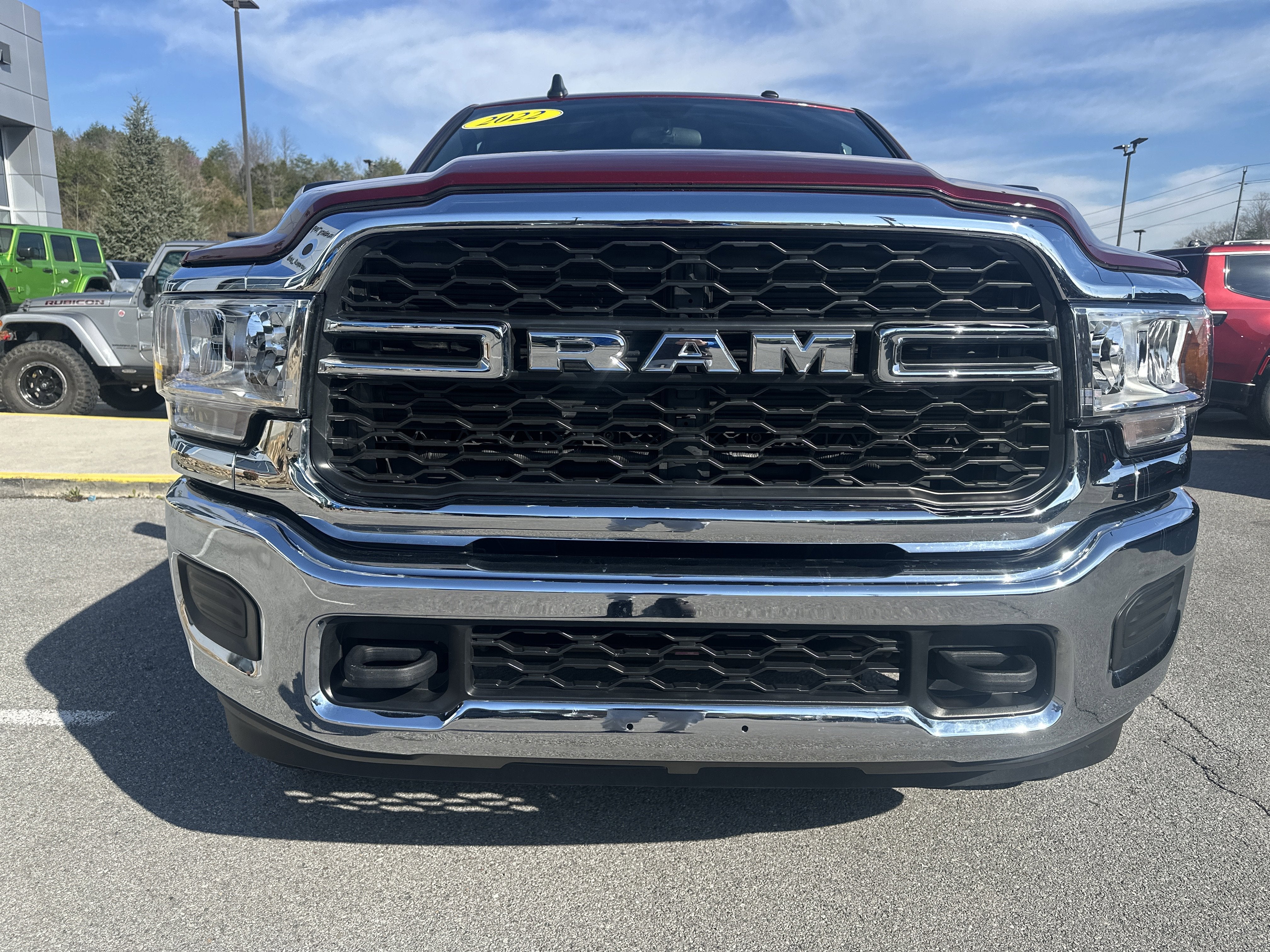 2022 RAM 2500 Tradesman Crew Cab 4x4 6'4' Box