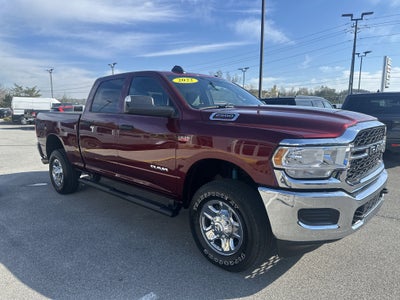 2022 RAM 2500 Tradesman Crew Cab 4x4 6'4' Box