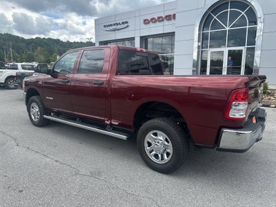 2021 RAM 2500 Tradesman Crew Cab 4x4 6'4' Box