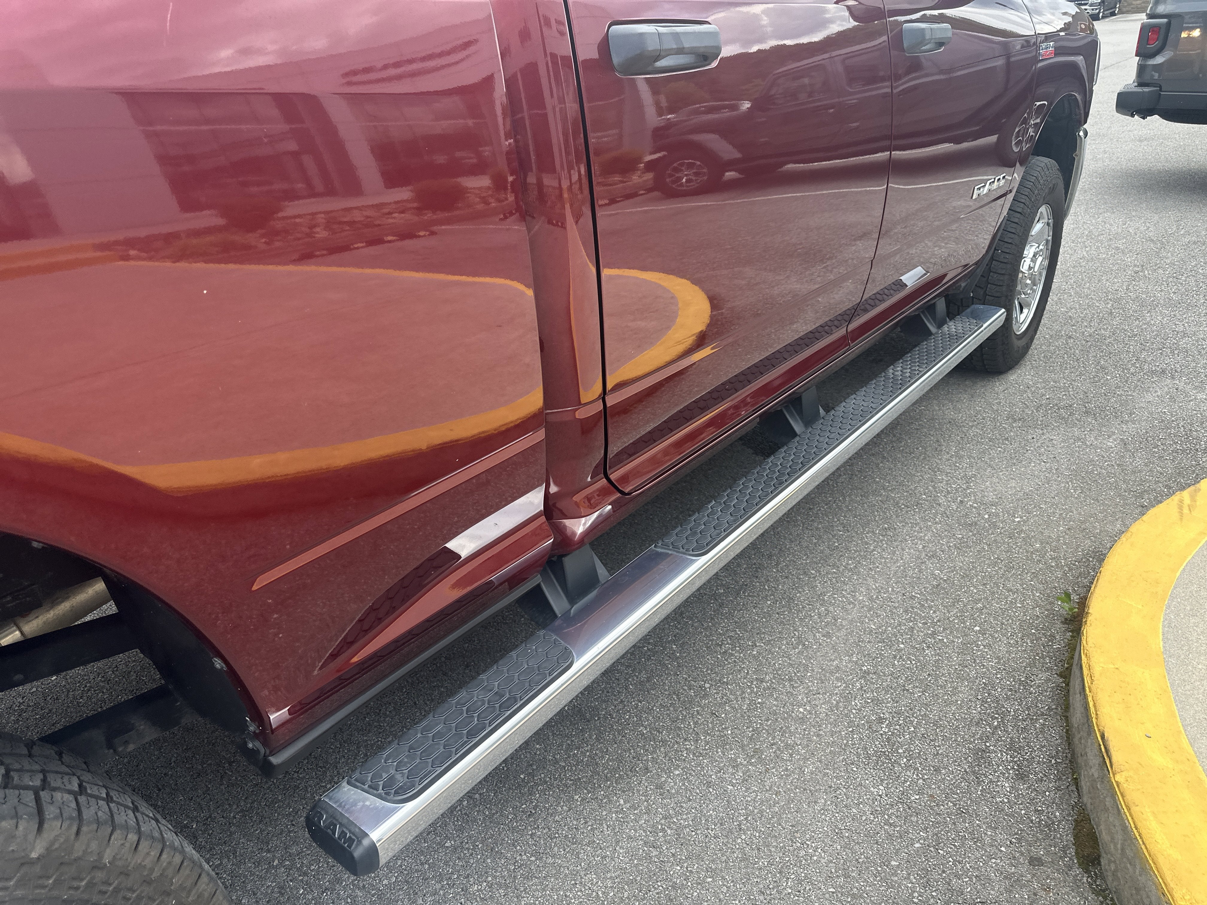 2021 RAM 2500 Tradesman Crew Cab 4x4 6'4' Box