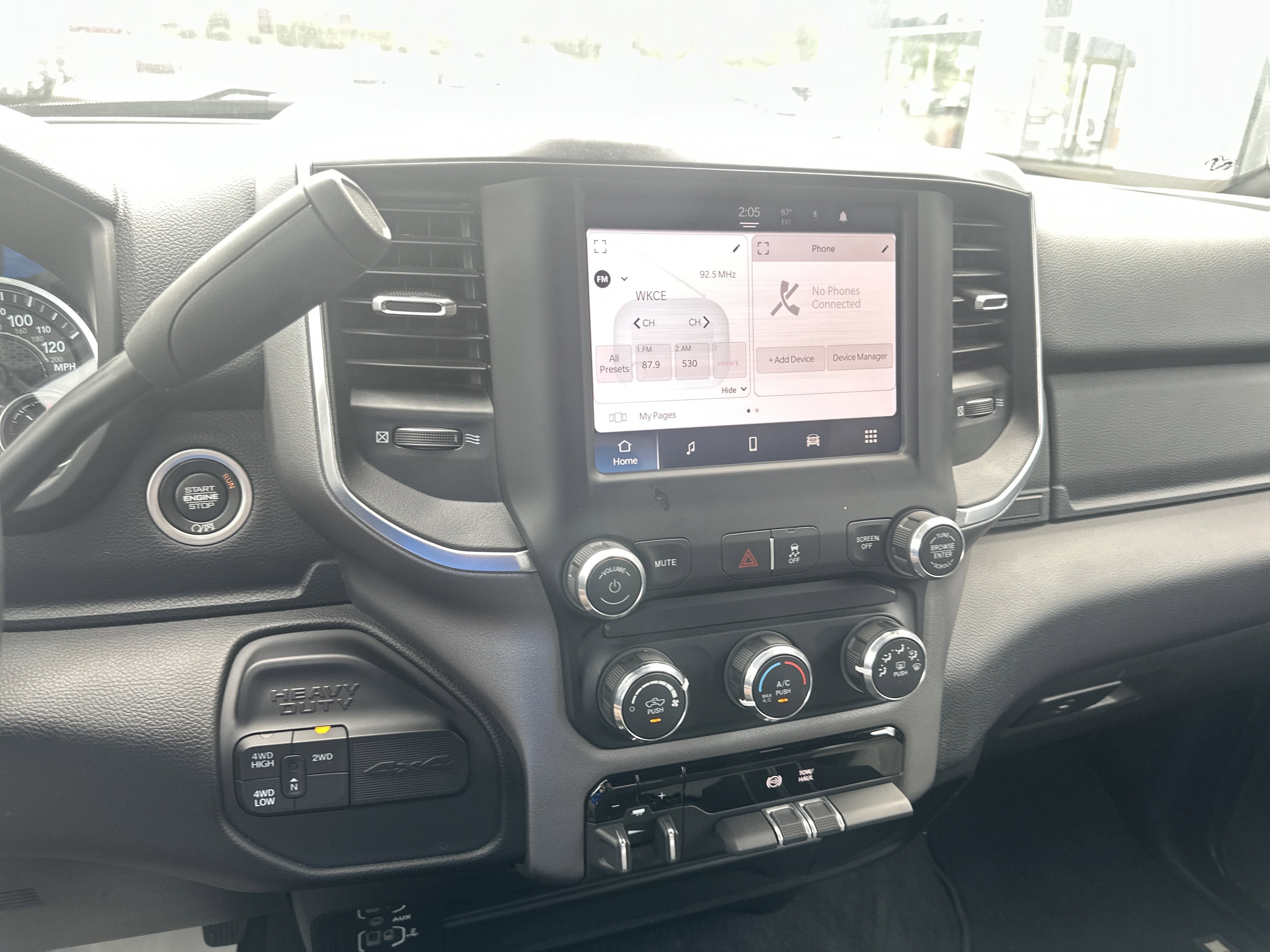 2024 RAM 2500 Big Horn Crew Cab 4x4 6'4' Box