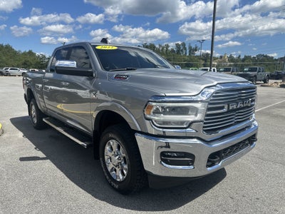 2022 RAM 2500 Laramie Crew Cab 4x4 6'4' Box