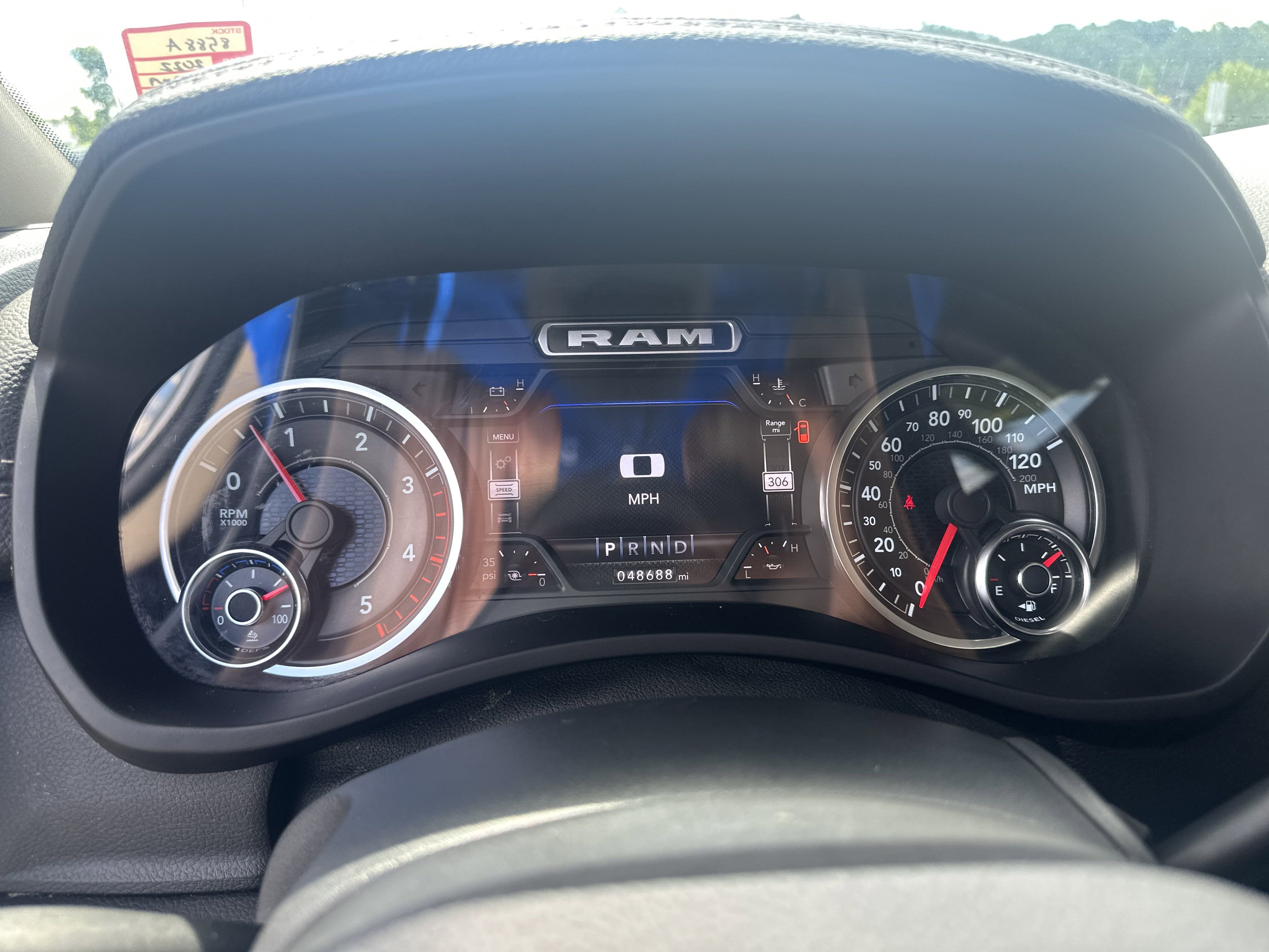 2022 RAM 2500 Laramie Crew Cab 4x4 6'4' Box