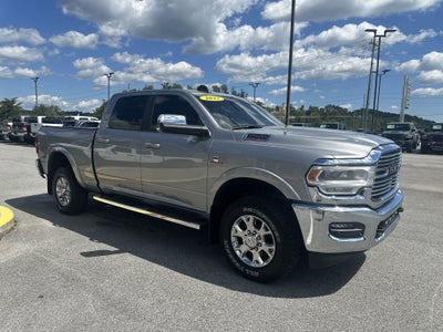 2022 RAM 2500 Laramie Crew Cab 4x4 6'4' Box