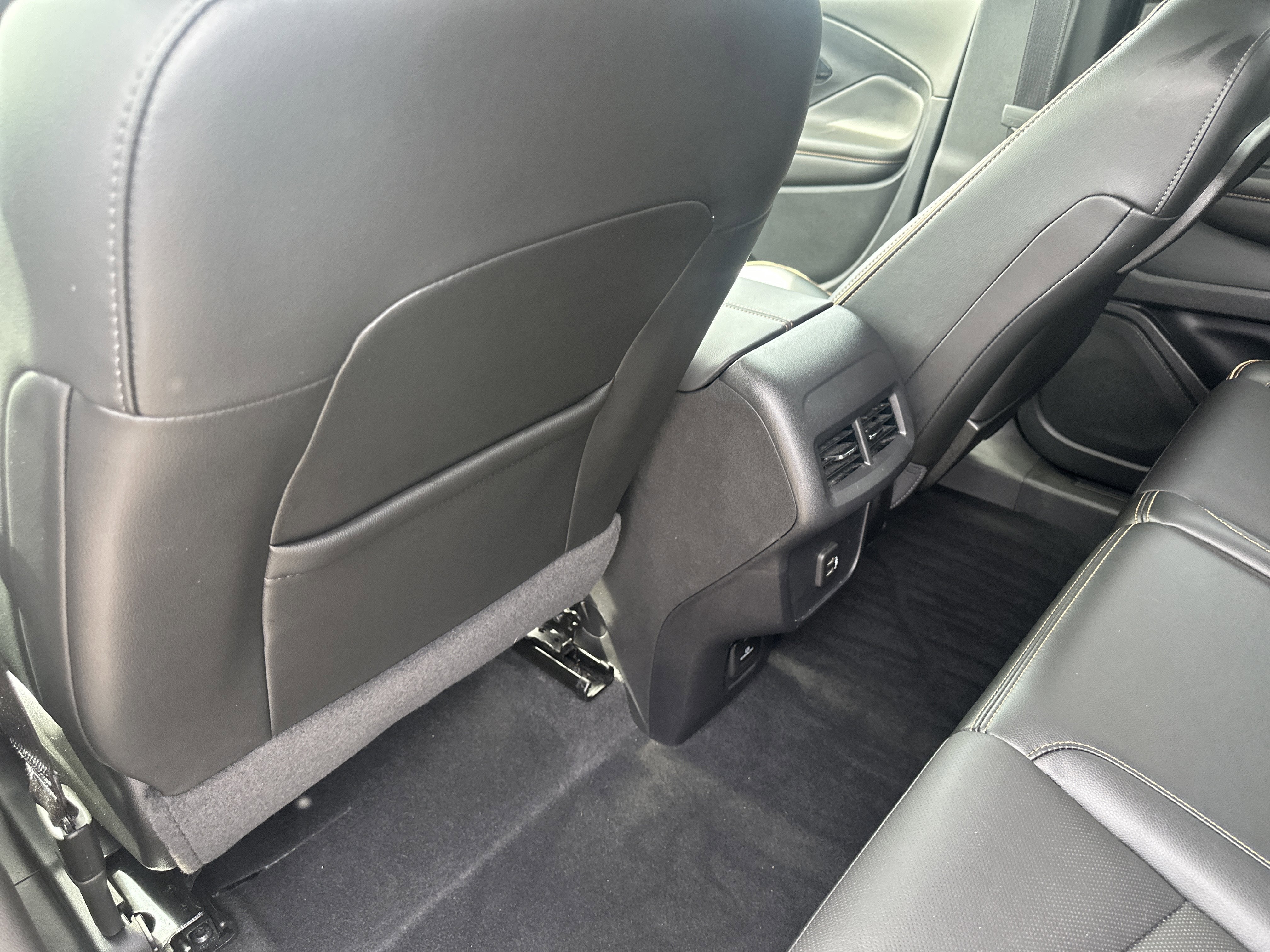 2023 GMC Terrain AWD AT4