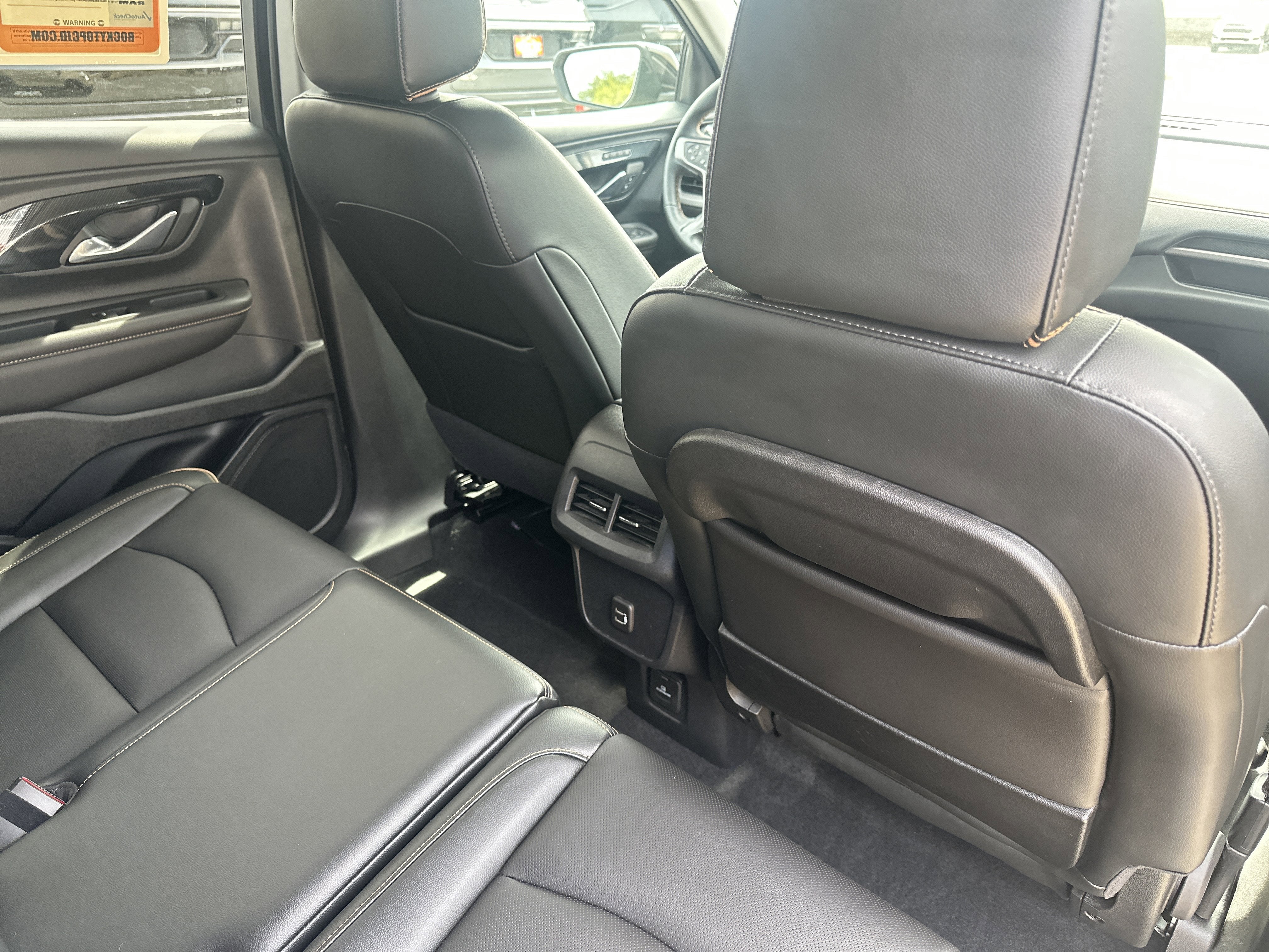 2023 GMC Terrain AWD AT4