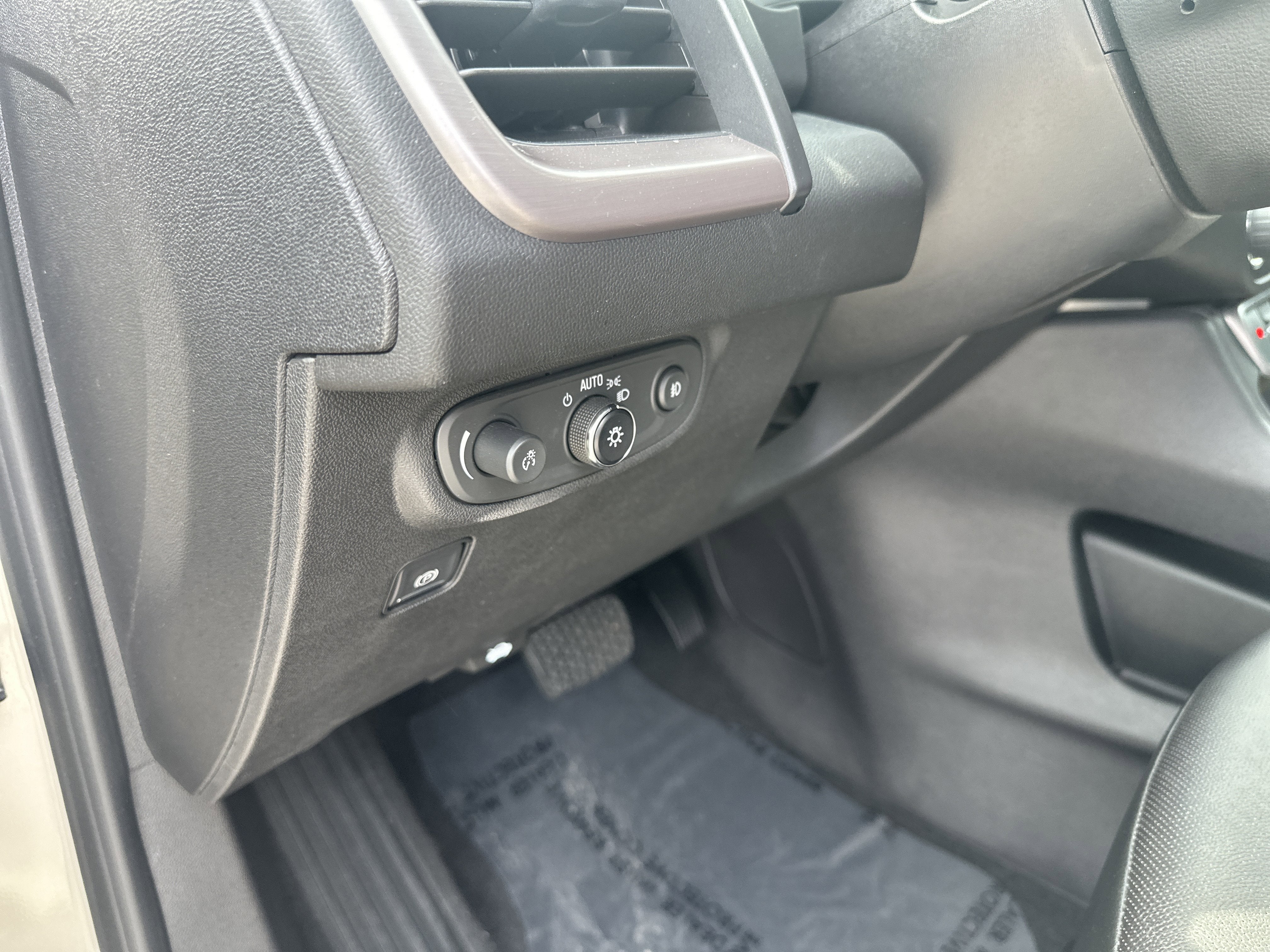 2023 GMC Terrain AWD AT4