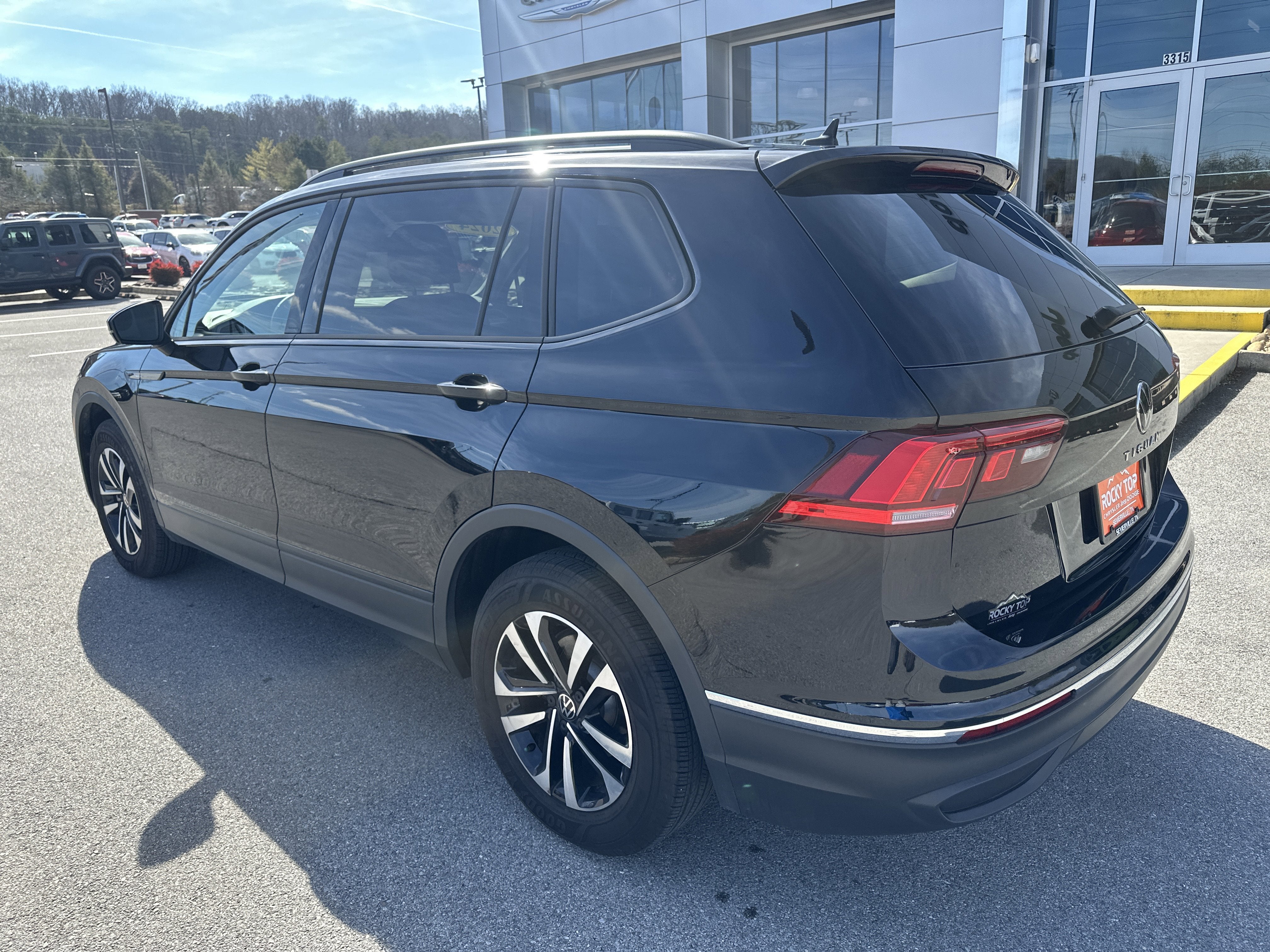 2024 Volkswagen Tiguan 2.0T S