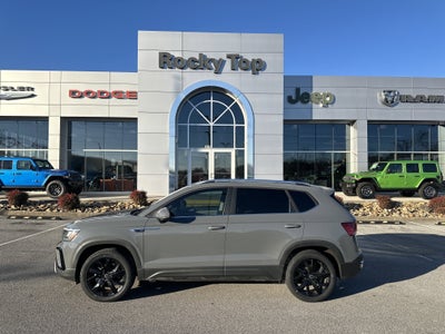 2022 Volkswagen Taos 1.5T SE