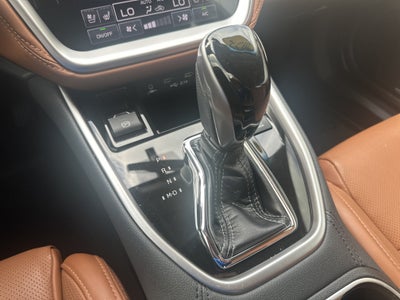 2022 Subaru Legacy Touring XT
