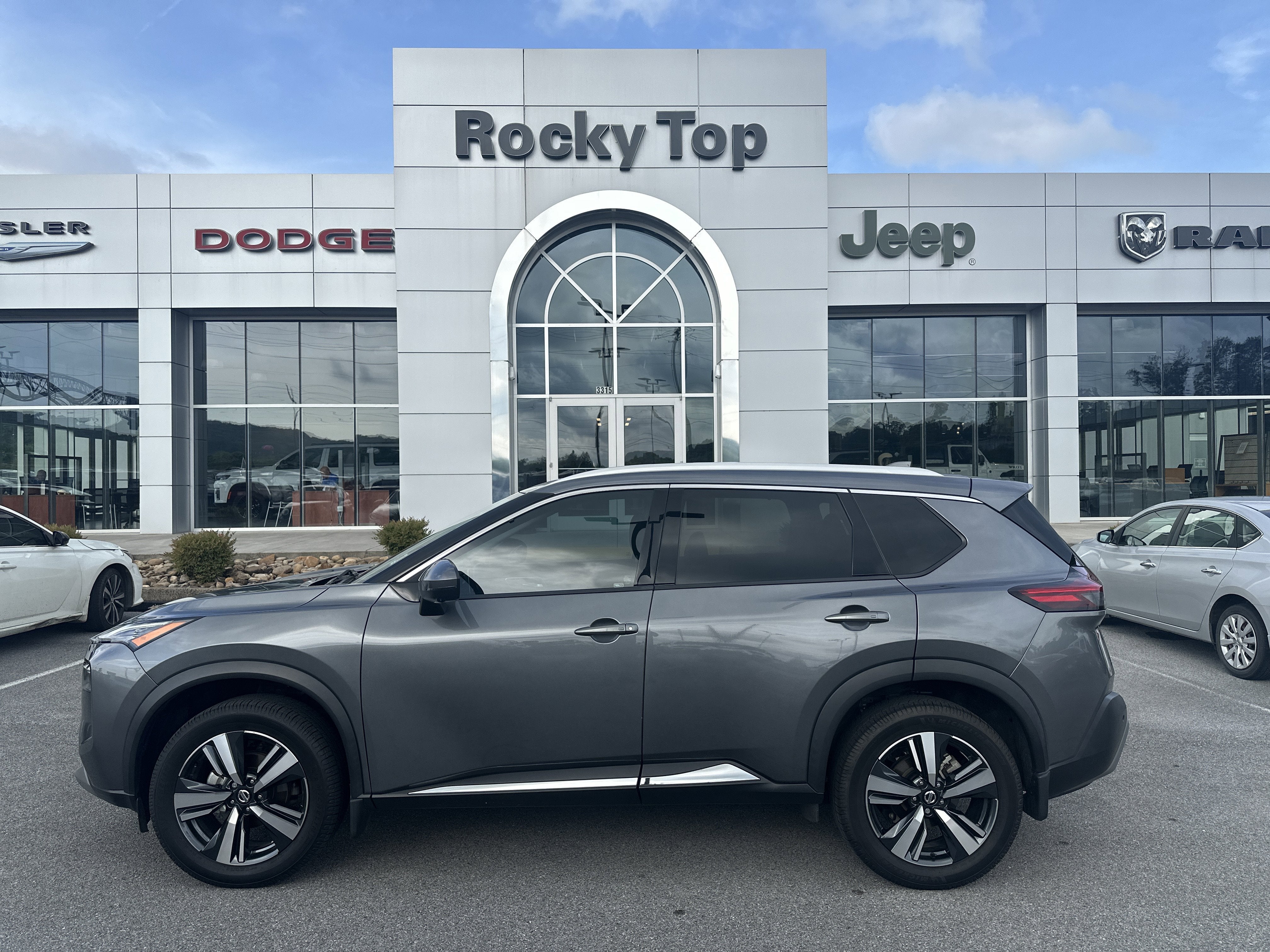2021 Nissan Rogue SL FWD