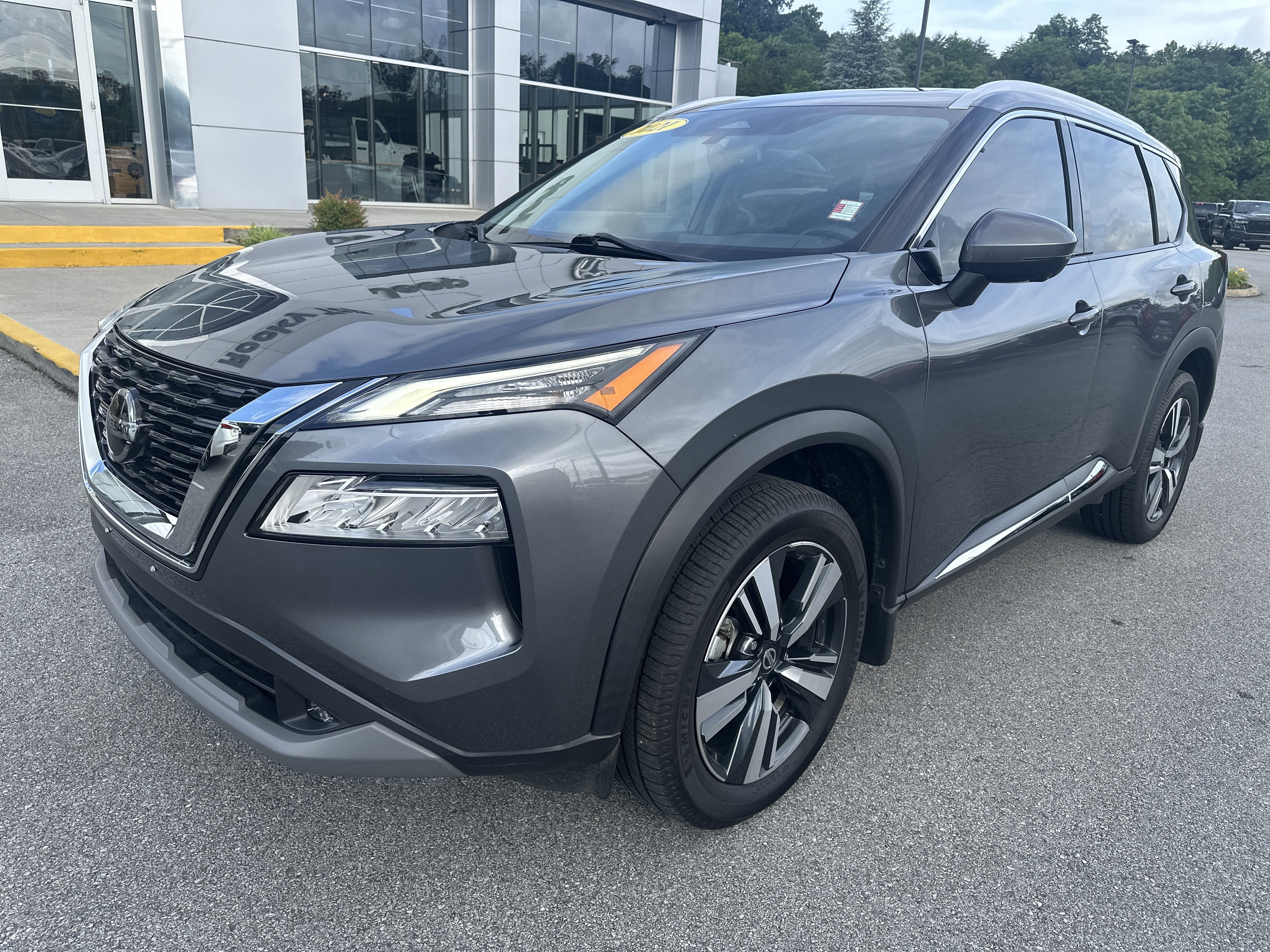 2021 Nissan Rogue SL FWD