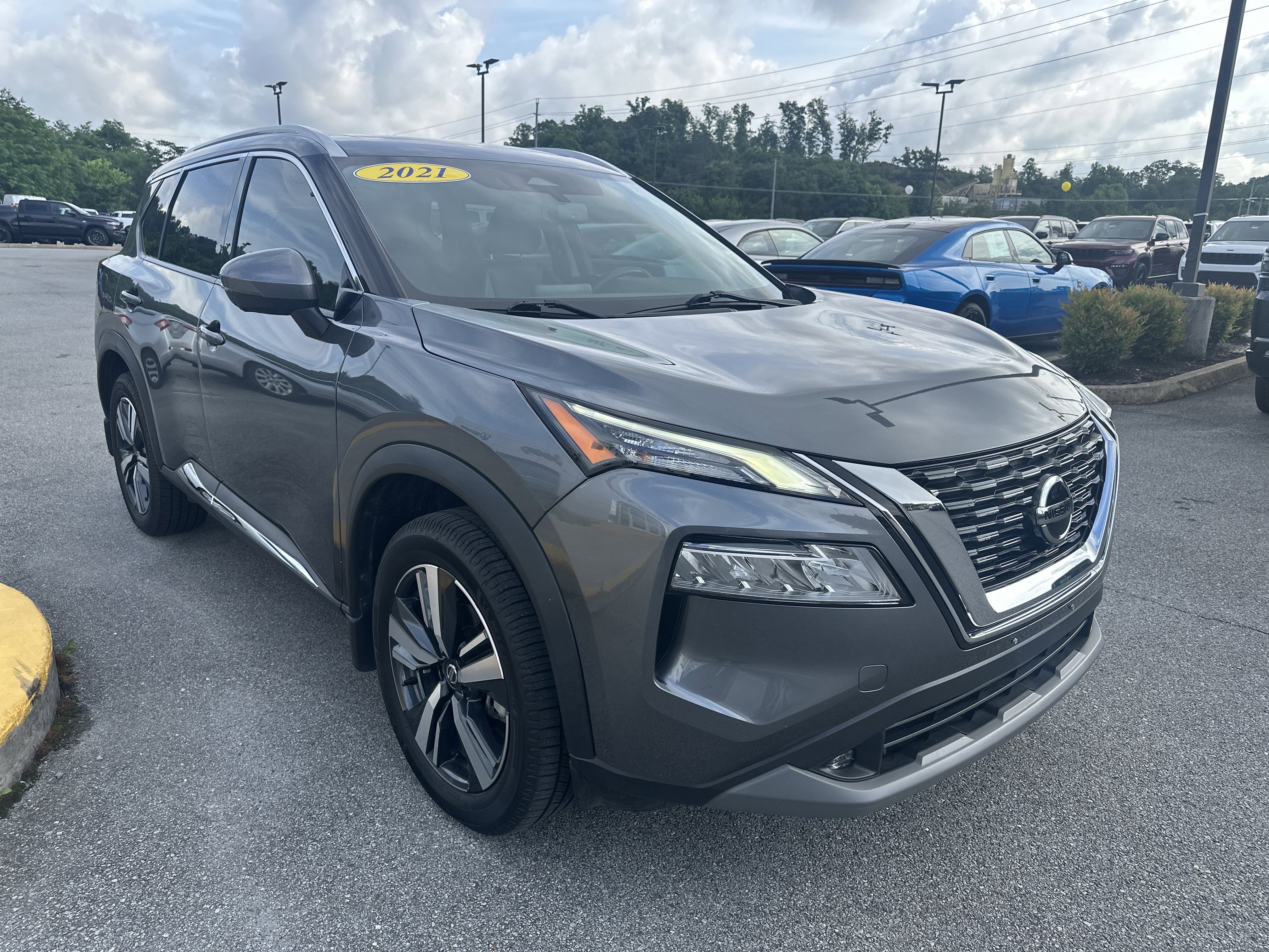 2021 Nissan Rogue SL FWD