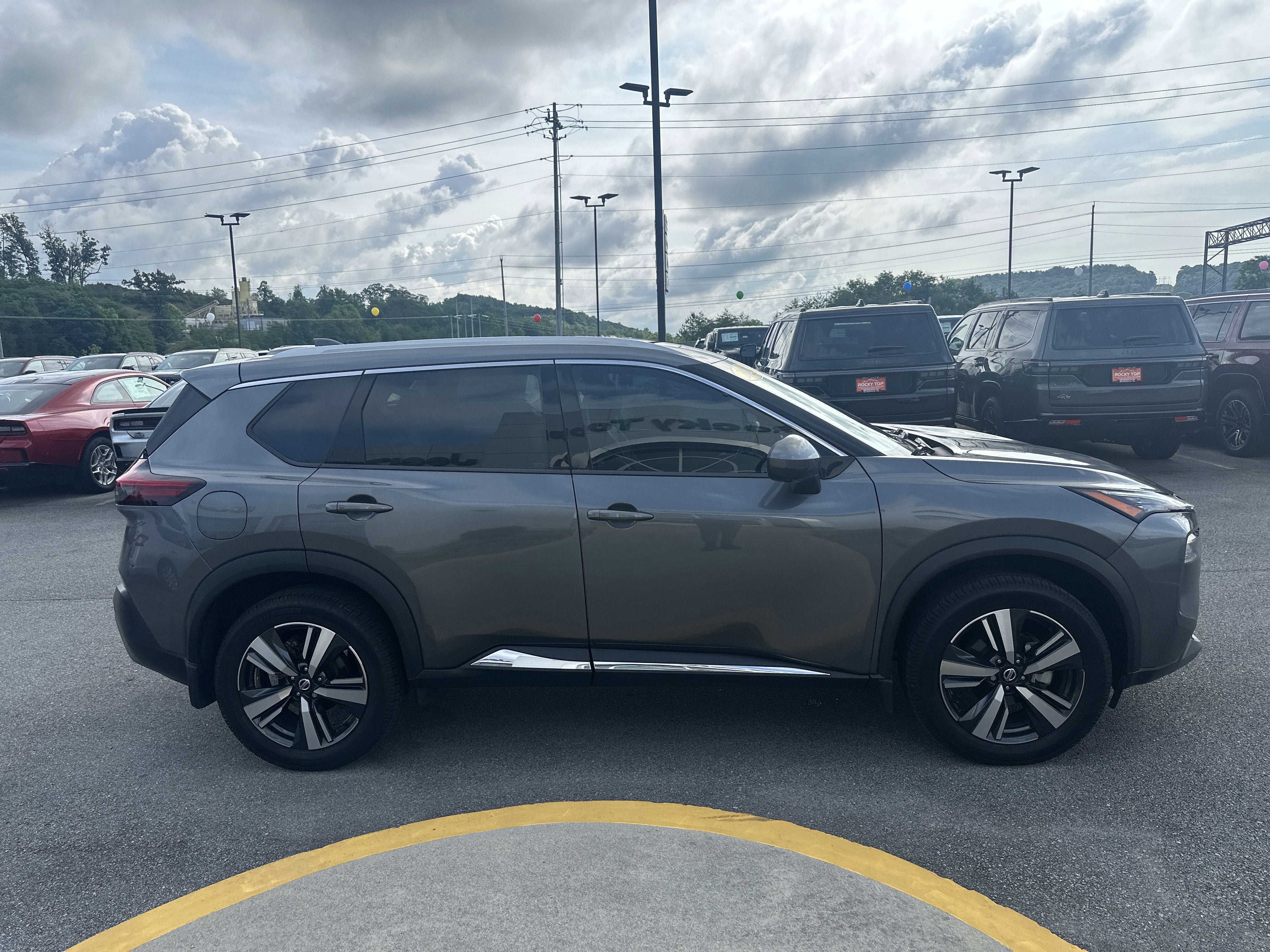 2021 Nissan Rogue SL FWD