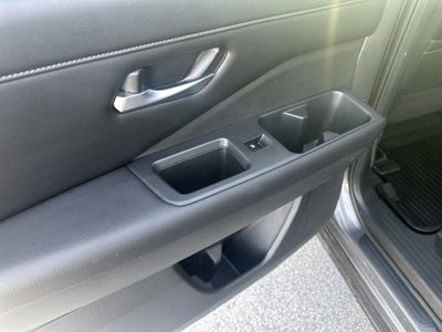 2022 Nissan Pathfinder SL 4WD