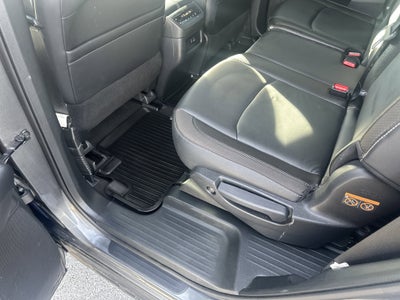 2022 Nissan Pathfinder SL 4WD