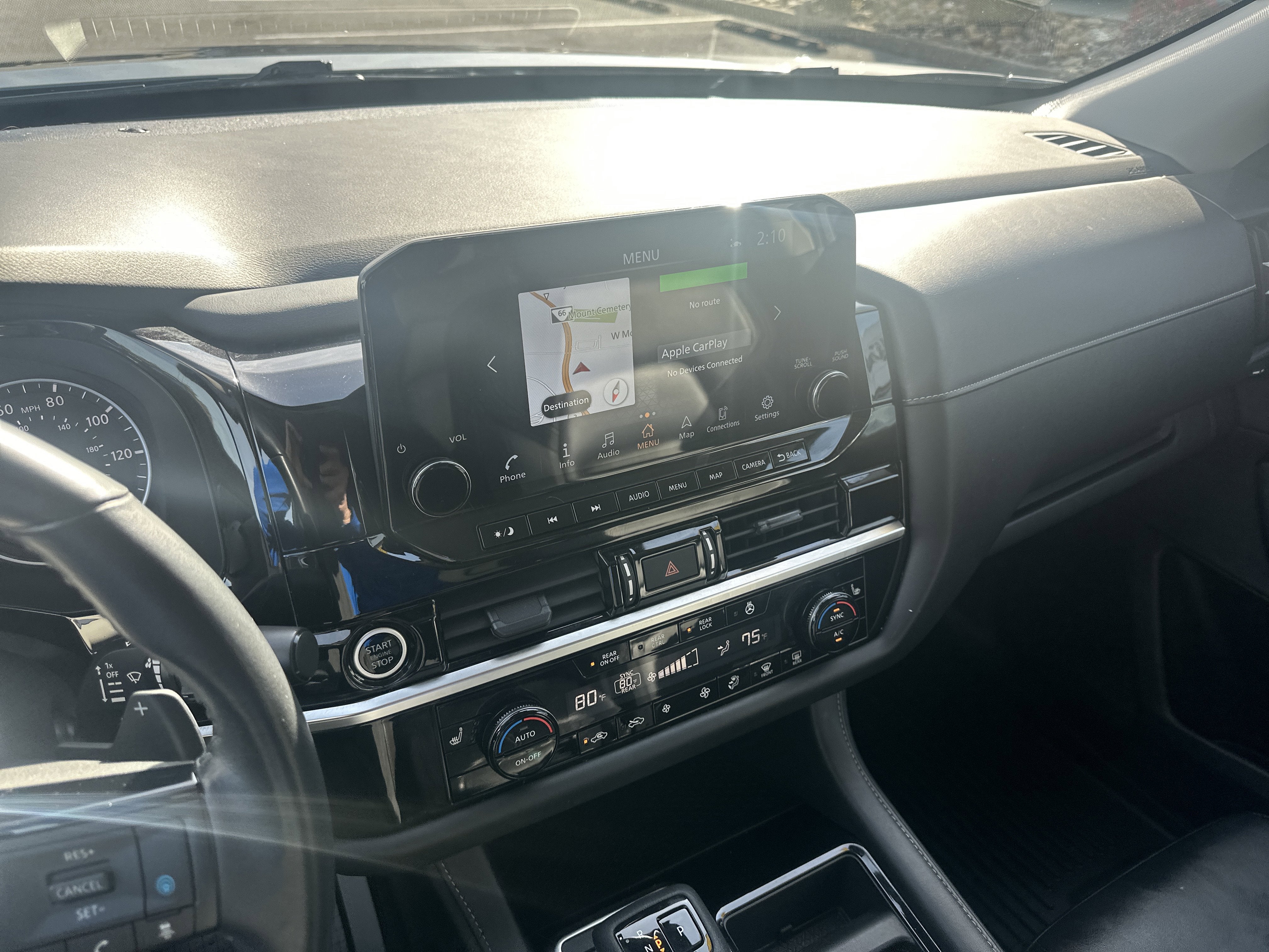 2022 Nissan Pathfinder SL 4WD